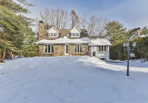 Two or more stories for sale - 585 Rue de la Vallée-du-Golf, Sainte-Adèle, J8B1P4