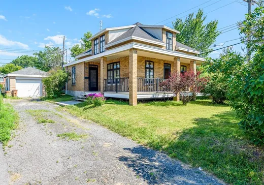 Maison à vendre - 12773 Boul. Gouin O., Montréal (Pierrefonds-Roxborro), H8Z 1W7