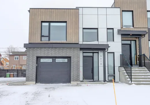 Two or more stories for sale - 5610 Av. Gérard-Dupré, Saint-Hyacinthe, J2S0N1