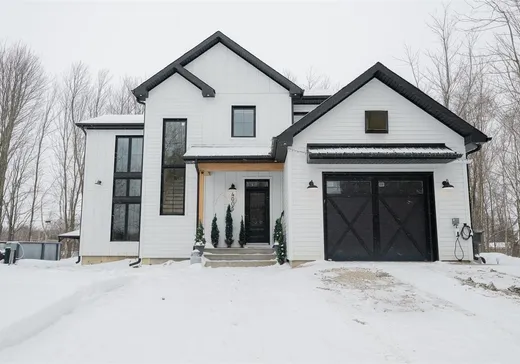 Two or more stories for sale - 4005 Rue Antoine-Labelle, Saint-Antoine-Abbé, J0S1N0