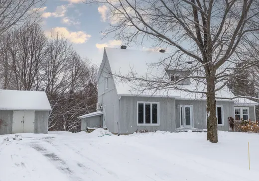 Maison à étages à vendre - 146 Ch. des Moulins, Coaticook, J1A2A2