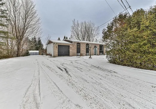 Cottage for sale - 1003 Rue de l'Oriole, Bellefeuille, J5L 2B7