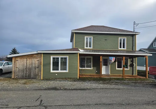 Maison à étages à vendre - 14 Ch. de l'Église, Gaspé, G4X4B4