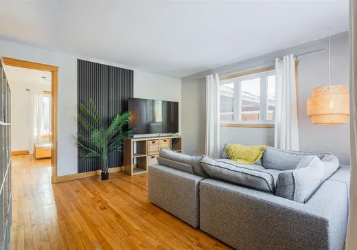 Maison à vendre - 656 Rue Ste-Famille, Contrecoeur, J0L 1C0