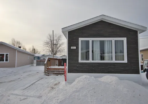 Maison à étages à vendre - 1015 Rue Pauline-Gagné, Baie-Comeau, G5C2N1