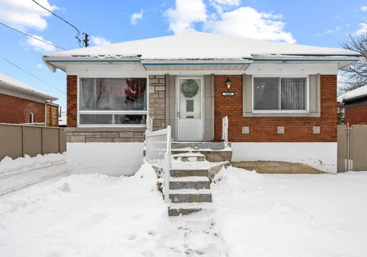 Maison à étages à vendre - 1080 Rue Papineau, Longueuil, J4K3K6