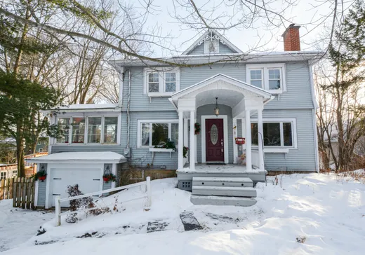 Maison à étages à vendre - 19 Rue Clough, Lennoxville, J1M1V7