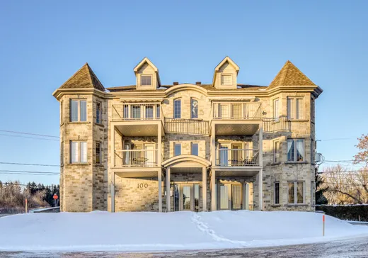 Condo for sale - 100 Rue du Pomerol, Sainte-Marthe-sur-le-Lac, J0N1P0
