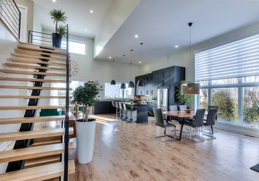 Maison à vendre - 762 Mtée Gravel, Laval (Sainte-Dorothee), H7X 2A8