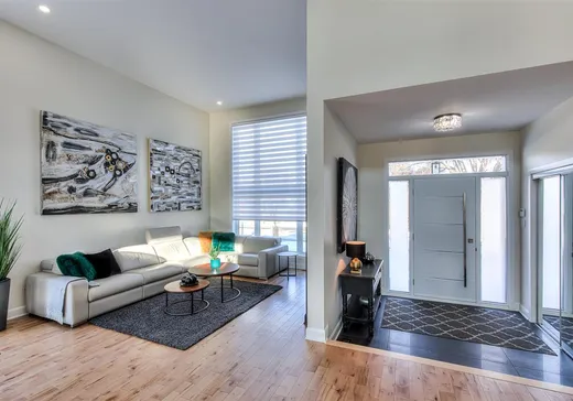 Maison à vendre - 762 Mtée Gravel, Laval (Sainte-Dorothee), H7X 2A8