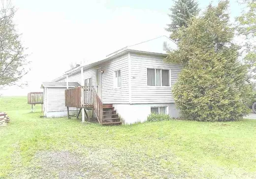 Chalet à vendre - 105 Rue des Capucines, Lévis, G6V7J8