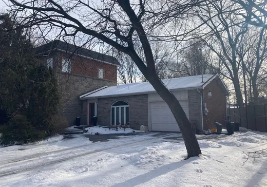Maison à étages à vendre - 45 Av. Alexandra, Saint-Lambert, J4R1Y5