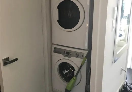 Condo à vendre - 1265 Rue Lambert-Closse, Montréal (Centreville), H3H 1Z4