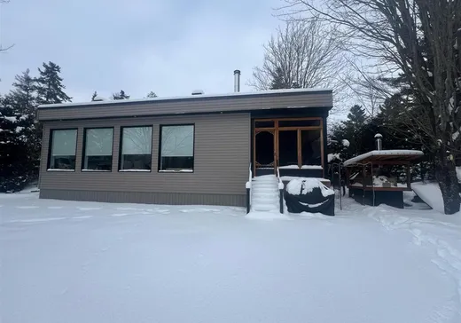 House for sale - 72 Ch. du Loup, Saint-Côme-Linière, G0M 1J0
