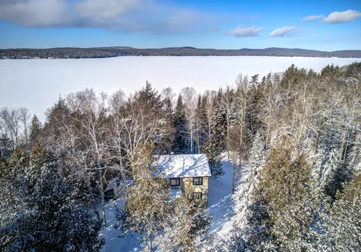 Two or more stories for sale - 60 Ch. de la Pointe-Manitou, Nominingue, J0W1R0