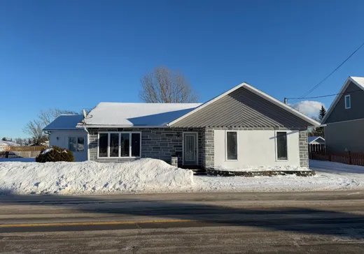 Maison à étages à vendre - 92 Rue St-Marcellin O., Les Escoumins, G0T1K0