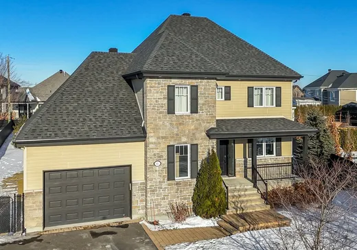 Maison à étages à vendre - 61 Rue de la Seigneurie, Beloeil, J3G0N1