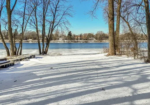 Two or more stories for sale - 437 Ch. des Patriotes S., Mont-Saint-Hilaire, J3H3G5