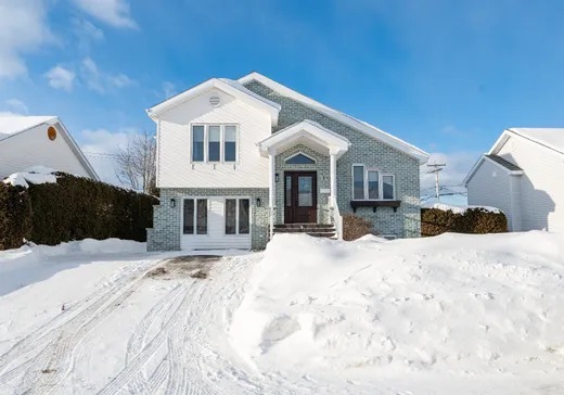 Maison à étages à vendre - 810 Rue des Pruches, Rimouski, G5L9E5