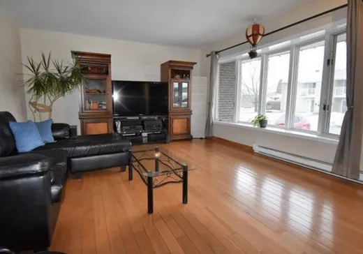 Maison à vendre - 124 Rue Santoire, Salaberry-de-Valleyfield, J6S 2X4