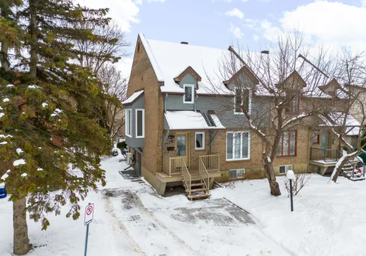 Two or more stories for sale - 79 Rue Ste-Thérèse, Gatineau, J9A2M5