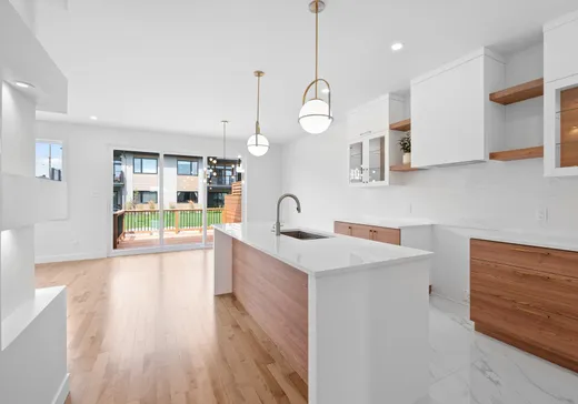 Maison à vendre - 969 Rue du Verbe-Divin, Granby, J2J 0W1