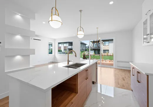 Maison à vendre - 969 Rue du Verbe-Divin, Granby, J2J 0W1
