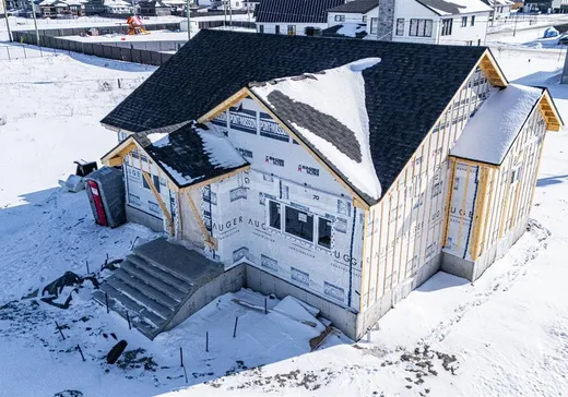 Bungalow for sale - 109 Rue du Canal, St-Louis-De-Gonzague, J0S1T0