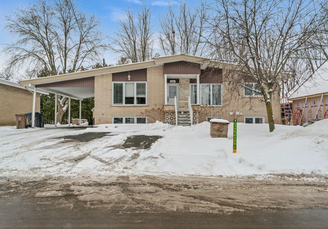 Maison à vendre - 421 Av. Héroux, Saint-Jean-sur-Richelieu, J2X 2K2