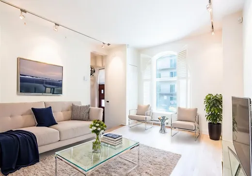 Maison à vendre - 60Z Rue Guilbault O., Plateau Mont-Royal, H2X 1S1