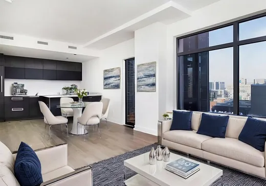 Condo à vendre - 628 Rue St-Jacques, Montréal (Centreville), H3C 1C7