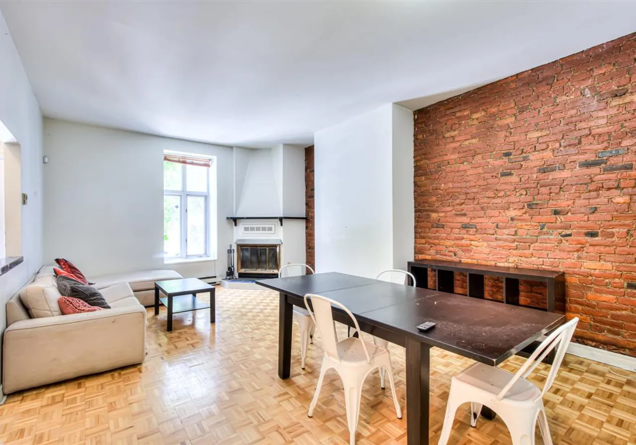 3571 Rue Aylmer, App. A — photo 2