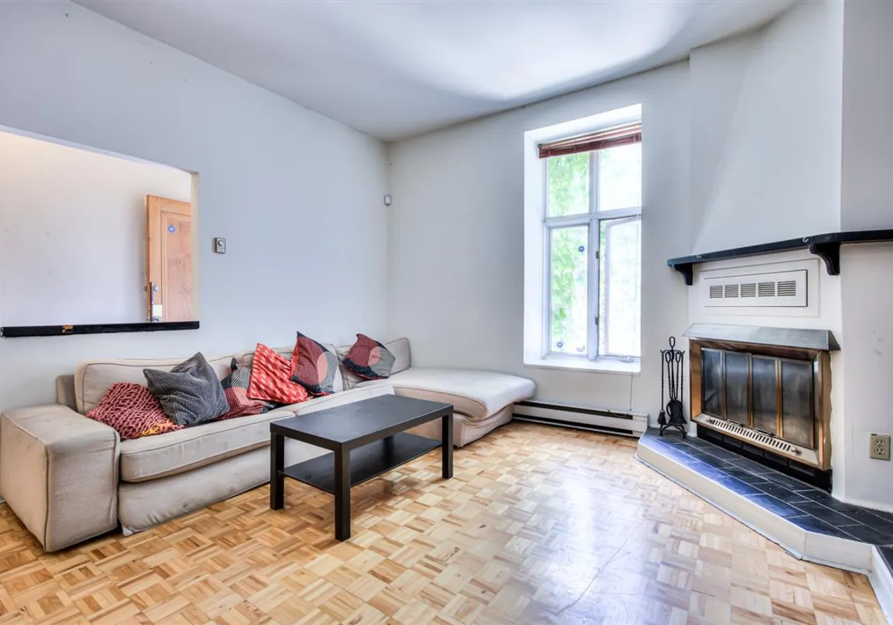 3571 Rue Aylmer, App. A — photo 3