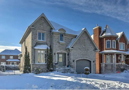 Maison à étages à vendre - 3675 Crois. des Caryers, Brossard, J4Z3S7