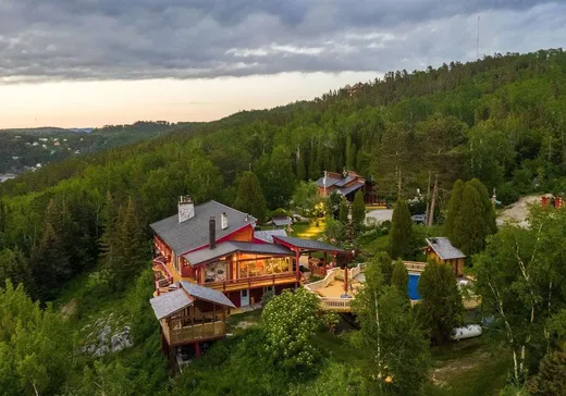 Maison à vendre - 66 Ch. de la Pointe-à-Gagnon, St-Fulgence, G0T 1Y0