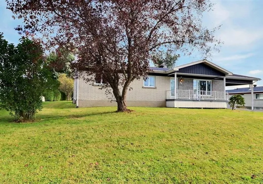 House for sale - 136 9e Rue S., St-Gedeon-De-Beauce, G0M 1T0