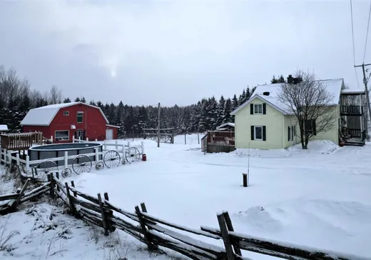 Hobby Farm for sale - 256 Route de Shenley O., Saint-Honoré-de-Shenley, G0M 1V0