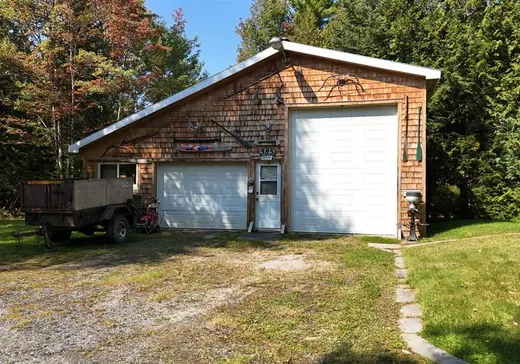 House for sale - 385 Rg des Granites, Stratford, G0Y 1P0