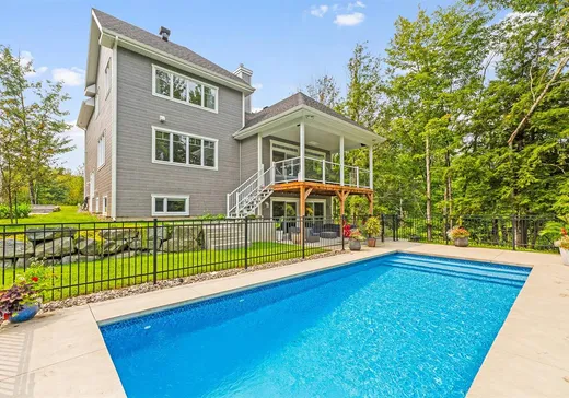Maison à vendre - 4 Rue de la Rivière, Lac-Brome, J0E 1R0