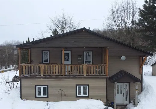 Maison à étages à vendre - 4 Rue Diana, Saint-Christophe-D'Arthabaska, G6R1P6