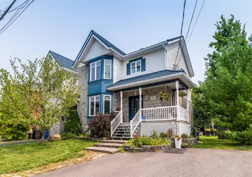 House for sale - 4055 Rue Pacific, St-Hubert, J3Z 0E6