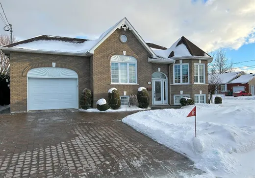 Bungalow à vendre - 1400 Rue de Genève, Drummondville, J2C7L3