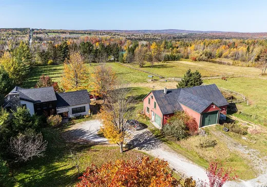 Maison à étages à vendre - 260 5e Rang, Magog, J0E1H0