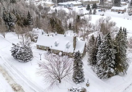 Two or more stories for sale - 735 Rue Royer, Lac-Drolet, G0Y1C0