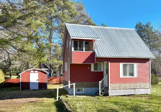 Two or more stories for sale - 1801 Ch. Fontaine, Weedon, J0B3J0