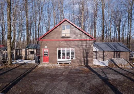 Fermette à vendre - 7850 5e Rang, Saint-Hyacinthe, J2R2A4