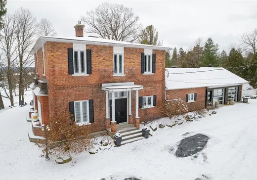 Maison à étages à vendre - 31 Rue Belmont, Pointe-Claire, J0B2H0