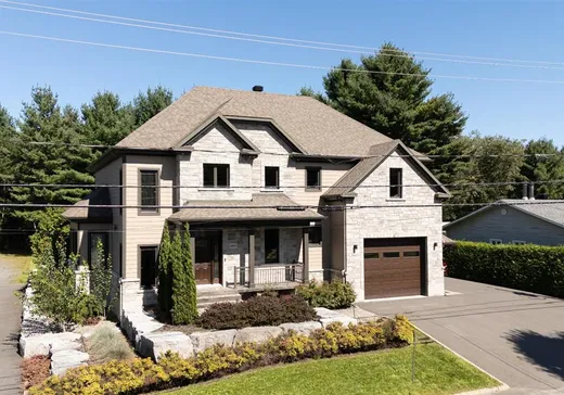 Maison à étages à vendre - 2660 Av. St-Germain, Plessisville, G6L2J6