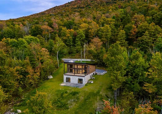 Maison à étages à vendre - 16 Ch. des Montagnards, Mansonville, J0E1X0