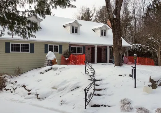 Maison à vendre - 400 Tsse Moulton Hill, Sherbrooke, J1M 0A9